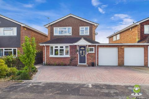 44 Lavender Road, Basingstoke, RG22 5NL