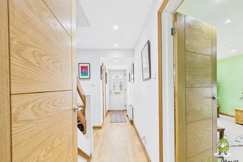 44 Lavender Road, Basingstoke, RG22 5NL