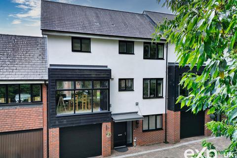 undefined, Beadsman Crescent, West Malling ME19