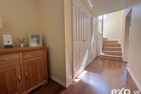 19 Beadsman Crescent, Leybourne, West Malling, ME19 5FG