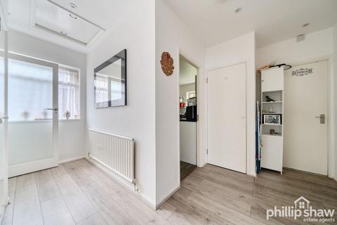 undefined, Alma Row, Harrow, HA3