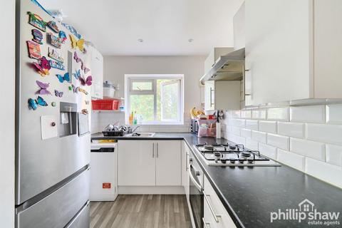 undefined, Alma Row, Harrow, HA3