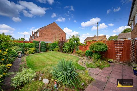 3 bedroom semi-detached house for sale, Ivybridge Road, Stivichall, Coventry * VACANT & NO UPWARD CHAIN *
