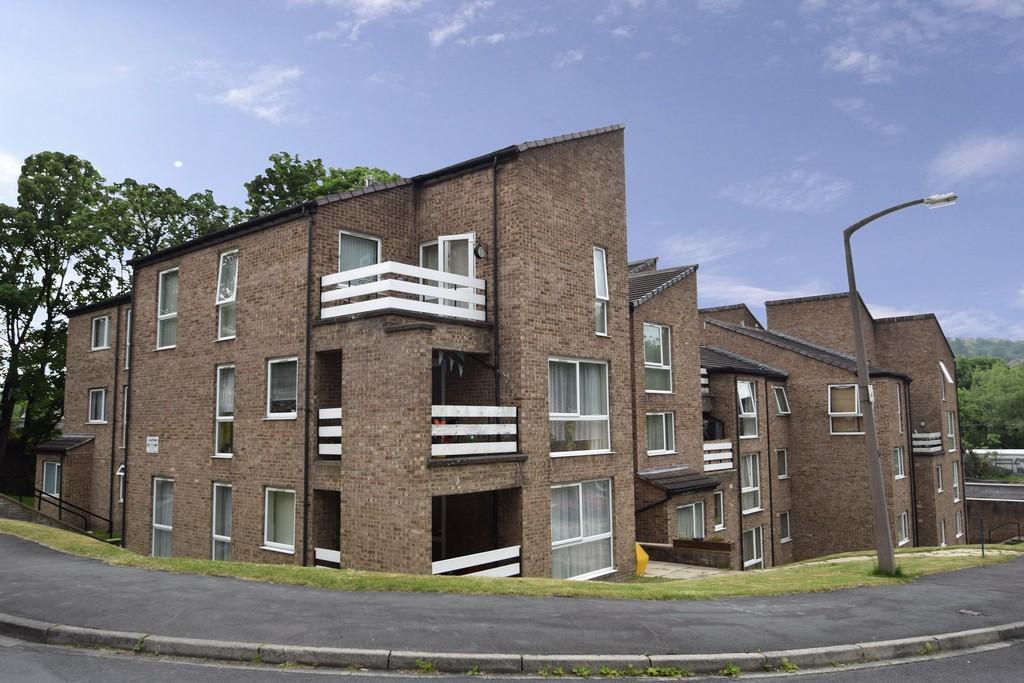 Frizley Gardens.jpg
