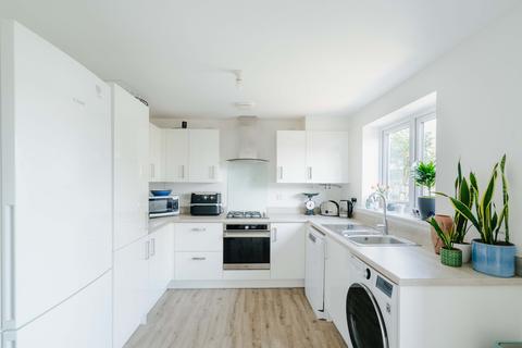 2 Gray Road, Patchway, Bristol, BS34 5UT