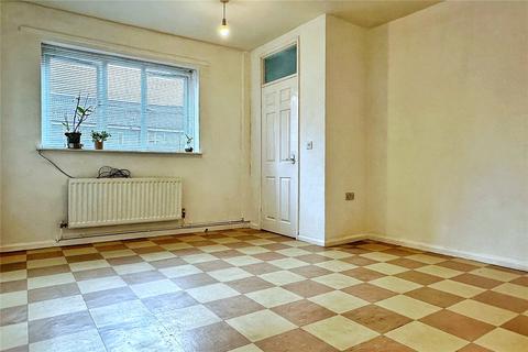 3 bedroom terraced house for sale, Droitwich Road, Miles Platting, Manchester, Greater Manchester, M40