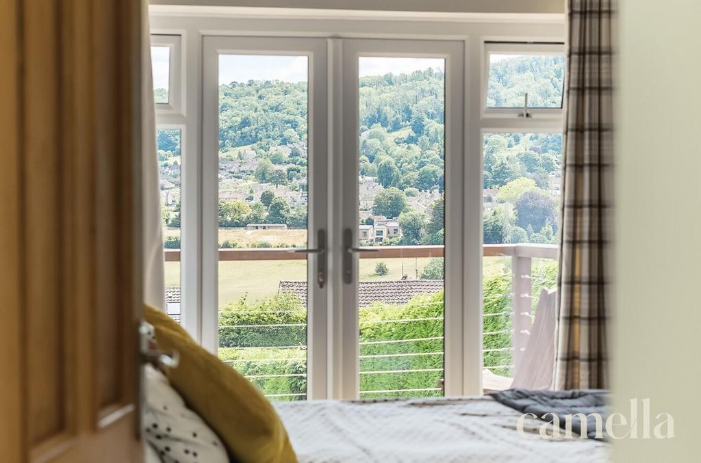 Bedroom One With Balcony &amp; Ensuite