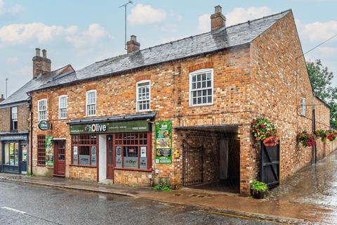 2 bedroom apartment for sale, High Street, St. Albans AL3