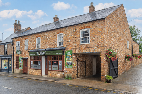 2 bedroom apartment for sale, High Street, St. Albans AL3