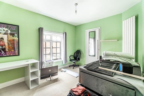 2 bedroom apartment for sale, High Street, St. Albans AL3