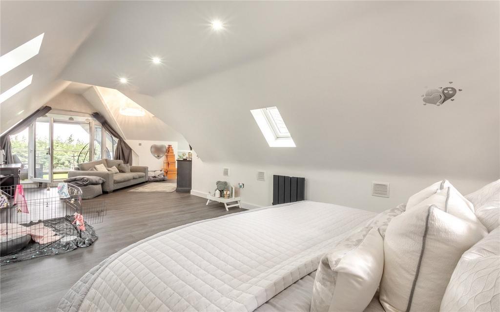 Principal Bedroom