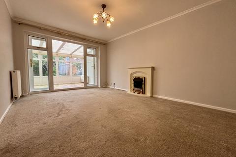 2 bedroom bungalow for sale, Hamilton Road, Worcestershire WR11
