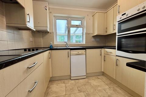 2 bedroom bungalow for sale, Hamilton Road, Worcestershire WR11
