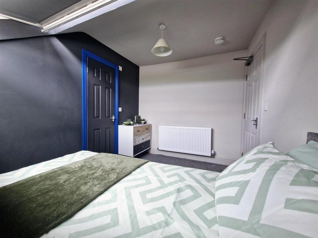 Room 5