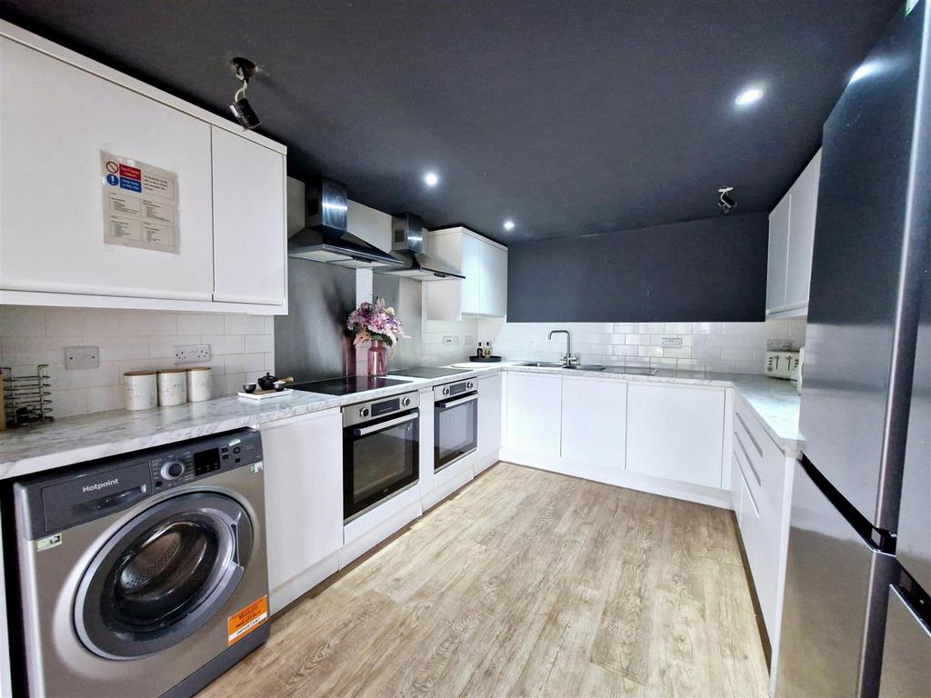 Communal Kitchen