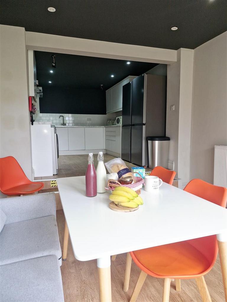 Communal Kitchen