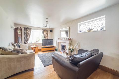 undefined, Oakwell Avenue, Batley