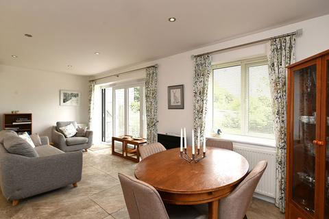 2 bedroom detached bungalow for sale, Framlingham, Suffolk