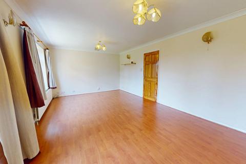 4 bedroom detached house for sale, Hertford Court, Meadowfields, NN3 9TD