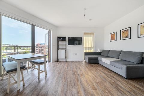 1 bedroom flat for sale, Wey Corner, Walnut Tree Close, Guildford, GU1