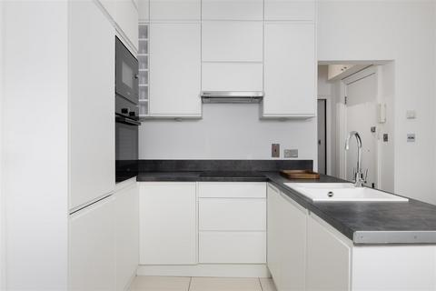 1 bedroom flat for sale, Redcliffe Gardens, London SW10