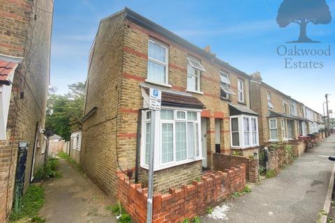 6 bedroom semi-detached house for sale, Alexandra Road, Slough SL1