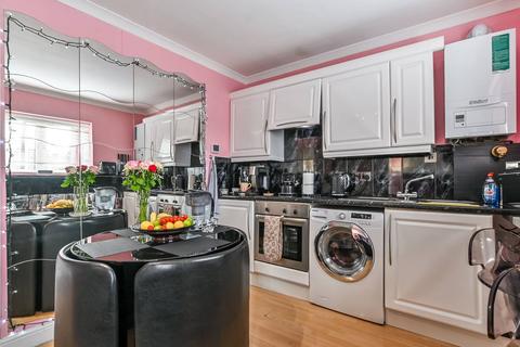 Flat 1, Darent House Church Street Estate, London, NW8 8HD