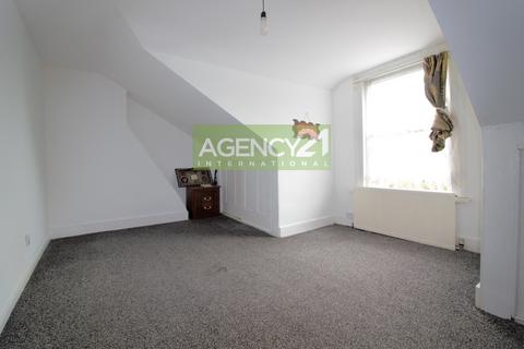 3 bedroom maisonette for sale, Neville Road, Forest Gate, E7