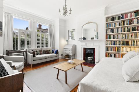 Fieldhouse Road, SW12