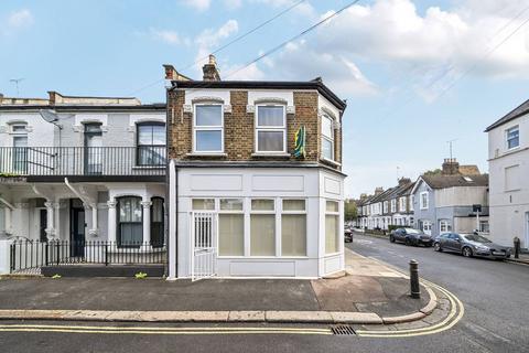 1 bedroom flat for sale, Wheatsheaf Terrace, Parsons Green, London, SW6