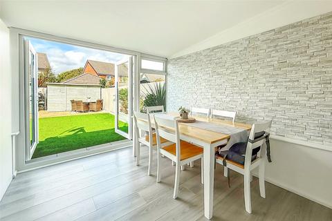 2 bedroom terraced house for sale, Constable Gardens, Littlehampton, West Sussex