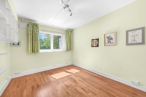 2 bedroom flat for sale, Haverstock Hill, Belsize Park, London