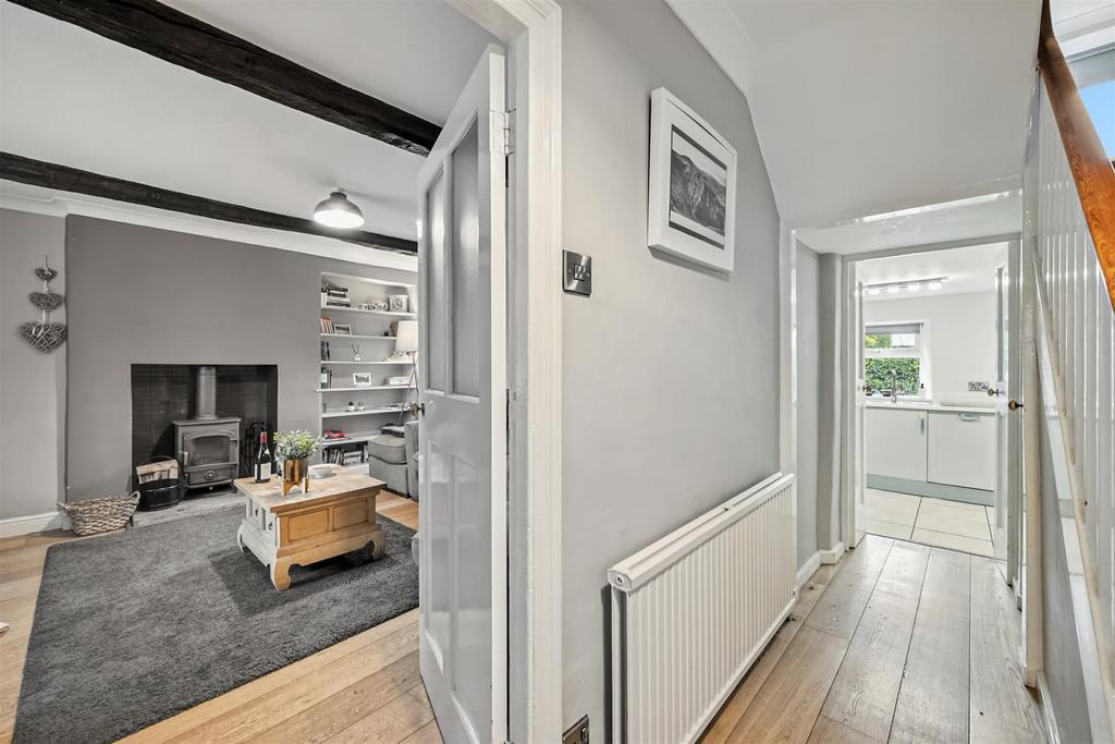 Saxton Mee The Gables 0025 - Copy.jpg