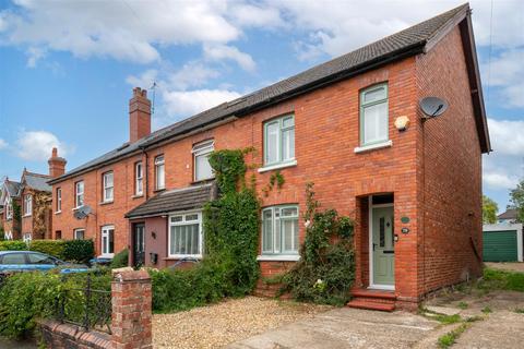 79 Lagham Road, South Godstone, Godstone, RH9 8HF