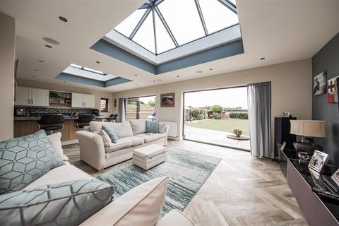 undefined, Greenlands, Sevenoaks TN15