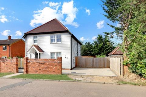 3 bedroom detached house for sale, Pound Lane, Laindon, Basildon, Essex, SS15