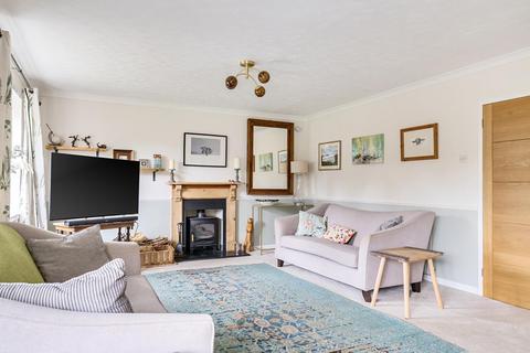 5 Hardhams Rise, Corsham, SN13 9UU