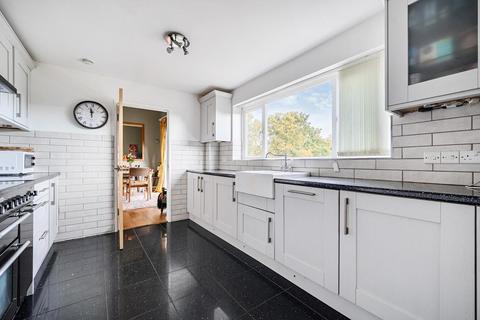 5 Hardhams Rise, Corsham, SN13 9UU