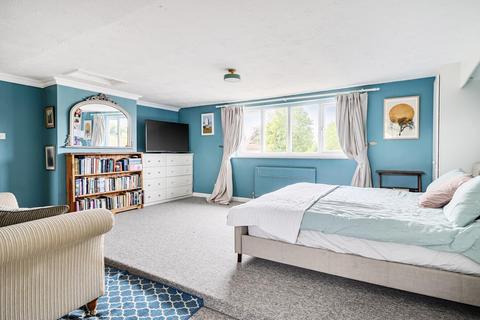 5 Hardhams Rise, Corsham, SN13 9UU