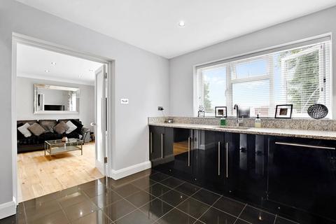 5 bedroom semi-detached house for sale, Randall Avenue, London, NW2