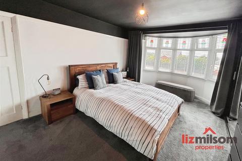 3 bedroom detached house for sale, Burton Road, Swadlincote DE11