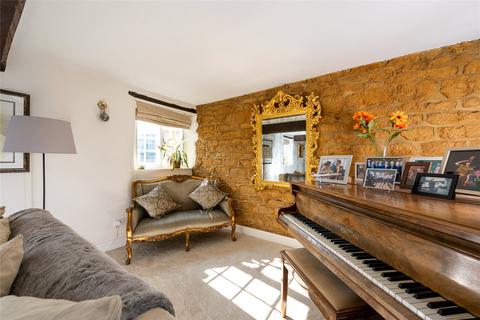 4 bedroom cottage for sale, St. Botolphs Road, Barton Seagrave, Northamptonshire, NN15