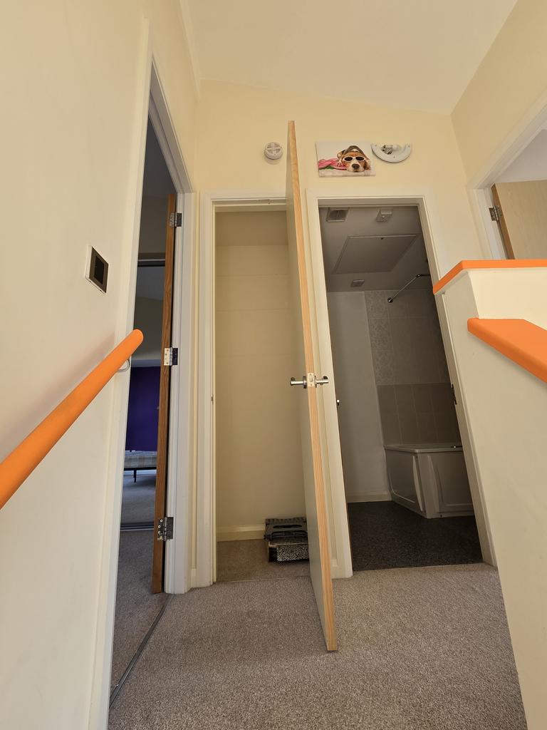 Storage cupboard
