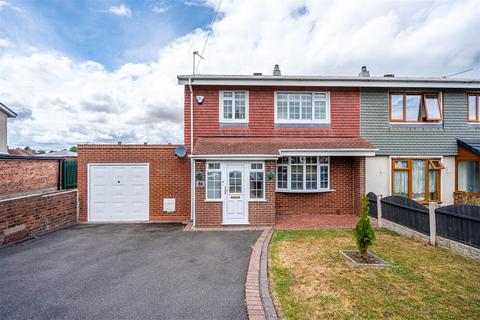 56 Claverley Drive, Wolverhampton, WV4 4QW