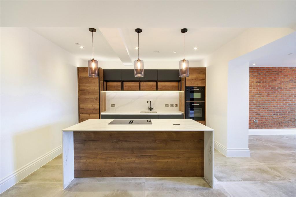 Plot 5 Kitchen