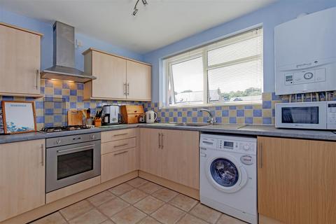 2 bedroom apartment for sale, 12 Brincliffe court, Netheredge Road, Nether Edge Village, S7 1RX