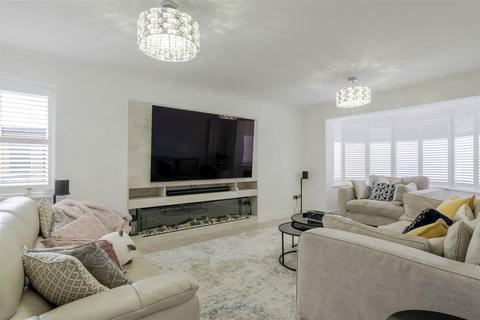 undefined, Owen Way, Higham Ferrers