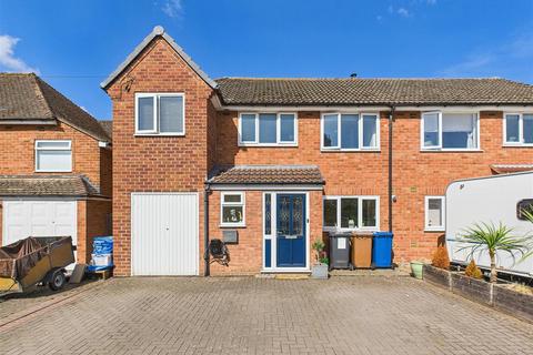 20 Giffords Croft, Lichfield, WS13 7HG
