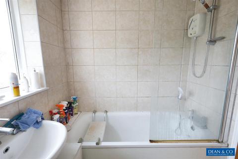 63 Crest Way, Portslade, Brighton, BN41 2EY