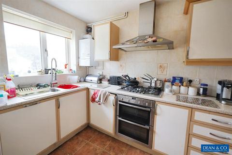 63 Crest Way, Portslade, Brighton, BN41 2EY